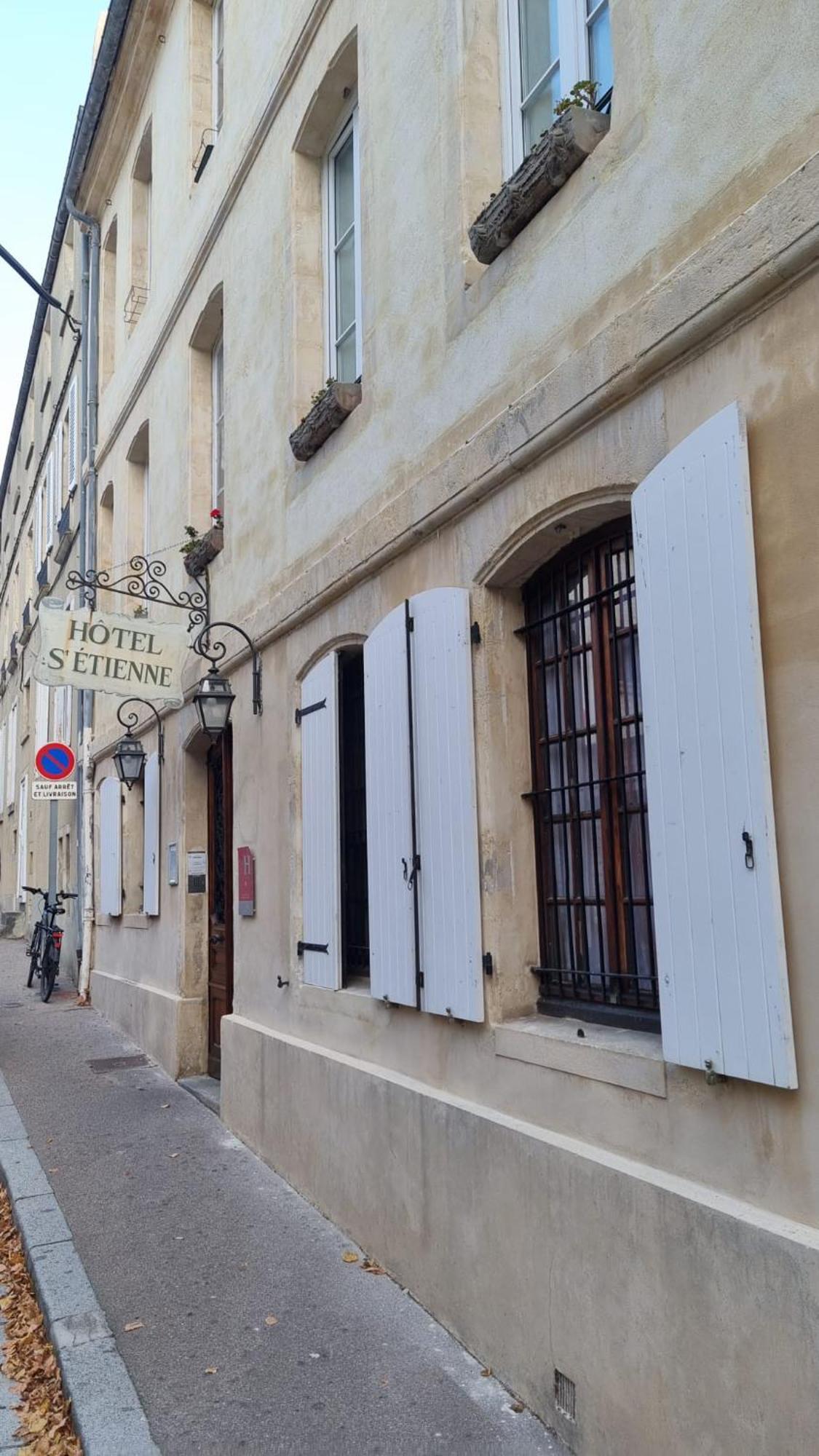 Hotel Saint Etienne Caen Exterior photo