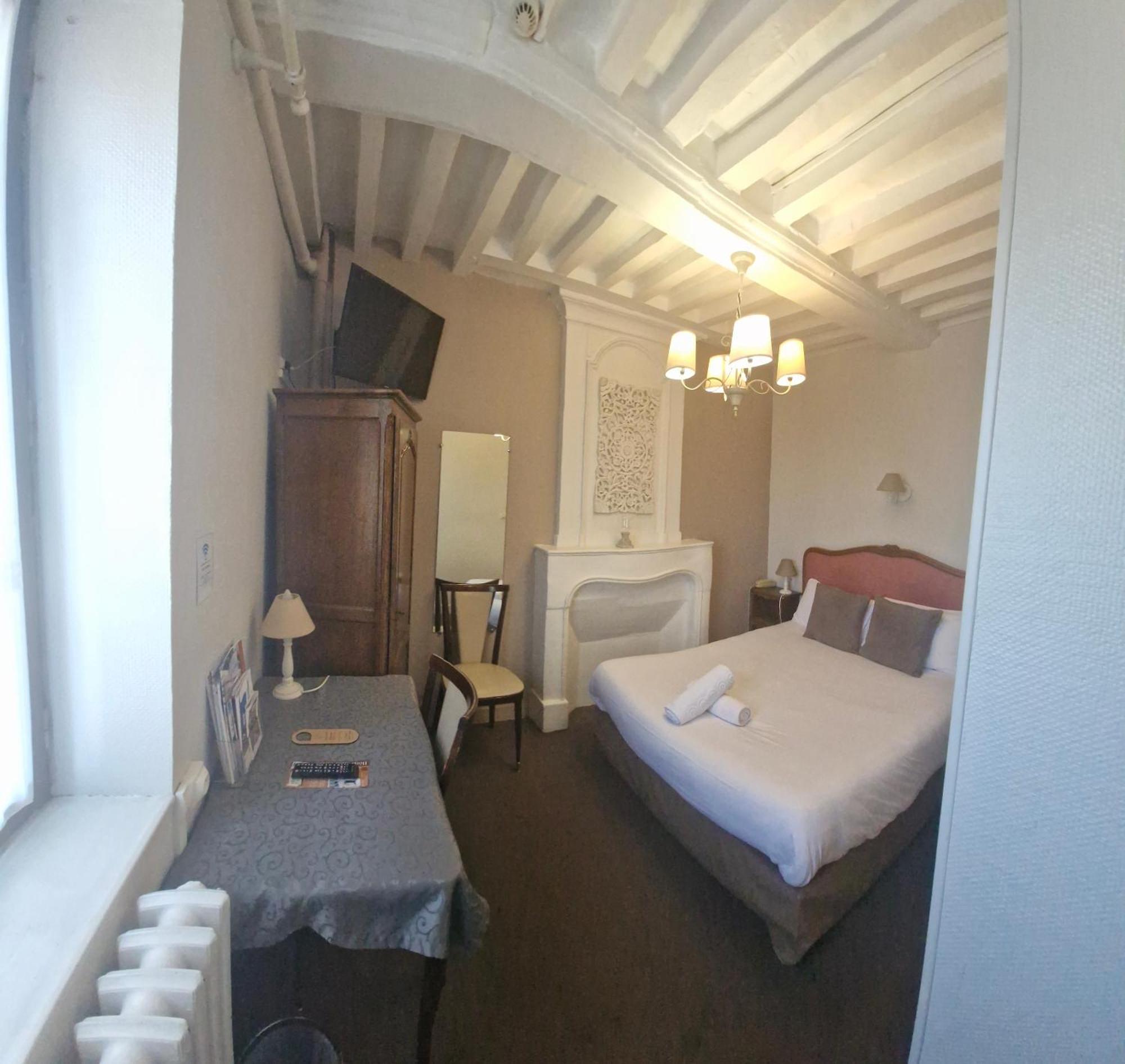 Hotel Saint Etienne Caen Exterior photo